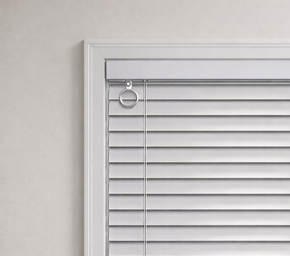 Cordless Lift with Ring Tilt